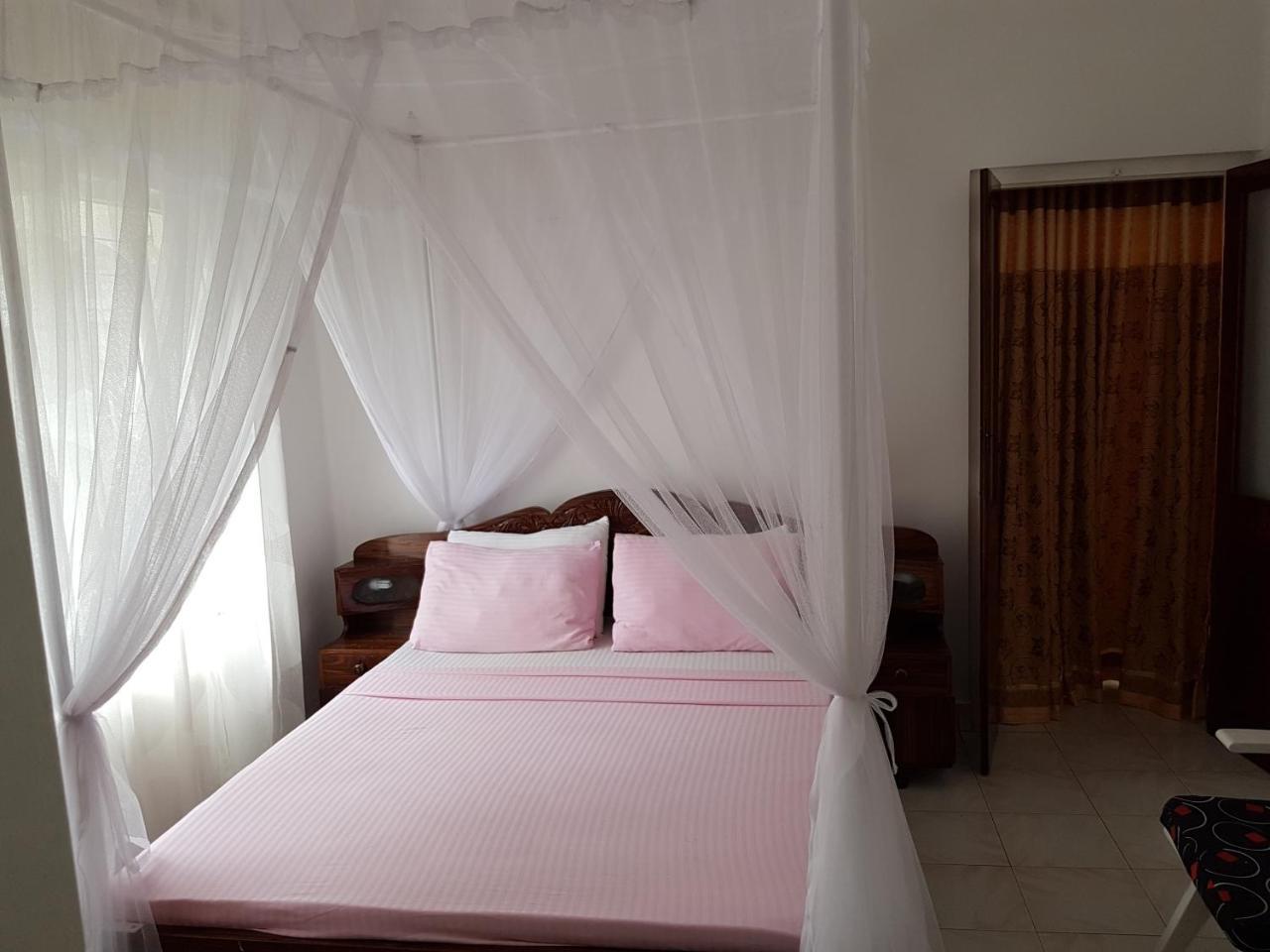 Lotus Villa Bentota Luaran gambar